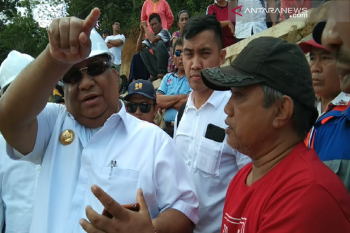 Warga minta jalan alternatif setelah penutupan jalan trans sulawesi