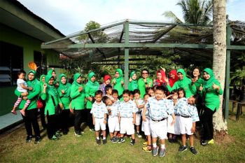 TK Kartika Jaya Muara Teweh lakukan wisata edukasi