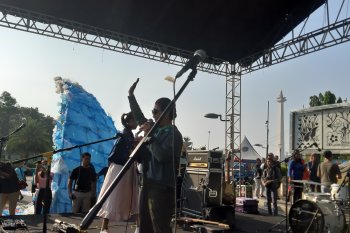 Menteri Susi akan ancam "tenggelamkan" pembuang sampah plastik ke laut