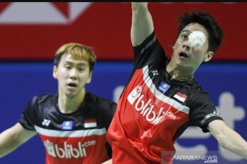 Kalahkan seniornya Minions pertahankan gelar Indonesia Open