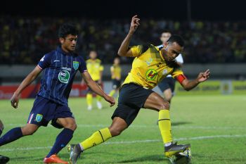 Pelatih timnas Indonesia coret Rizky Pora karena perilaku negatif