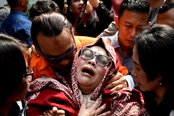 Nunung, dari penyanyi panggilan hingga terjerat narkoba