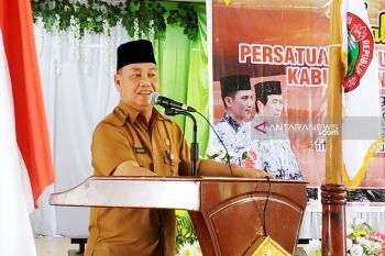 Guru honorer sekolah Kotim diangkat jadi tenaga kontrak