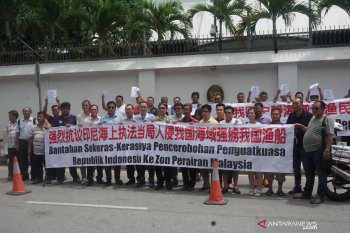 Pemilik kapal nelayan demo KBRI Kuala Lumpur