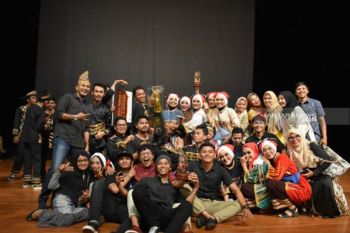 Tim seni Kuansing juara I parade tari se-Riau