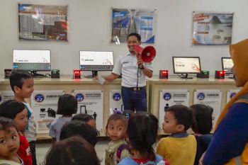 Daop 6 Yogyakarta mengajak anak lebih dekat dengan kereta api