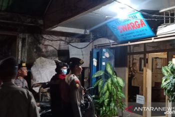 Polisi razia hotel, belasan pasangan di luar nikah diamankan