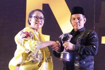 Kota Solok raih penghargaan Kota Layak Anak, naik satu peringkat ke kategori madya