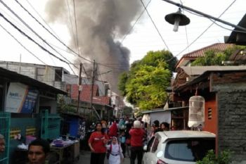 4 rumah kontrakan ludes terbakar dilalap si jago merah