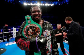 WBC cari informasi terkait laporan uji doping petinju kelas berat Dillian Whyte
