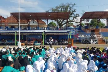 Ratusan pelajar ramaikan Jumat Mengaji di Lingga