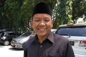 Legislator meminta masyarakat awasi sasaran PKH