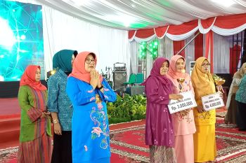 Kota Pariaman menangkan lomba membaca Asmaul Husna pada HKG-PKK di Padang
