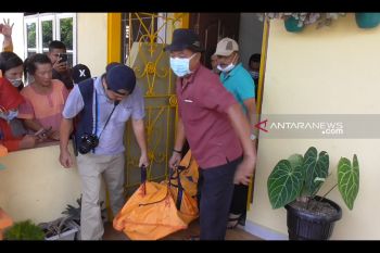 Seorang wanita ditemukan tewas  dengan tangan diikat dan mulut dibekap