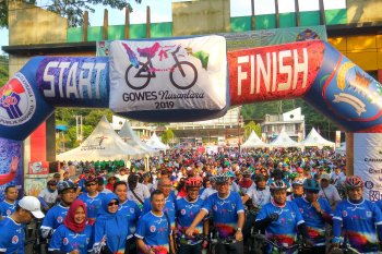 Riza Falepi ajak warga budayakan bersepeda ke tempat kerja