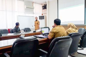 Wakil Gubernur Sulsel pertanyakan pemborosan anggaran dinas