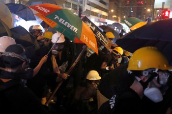 Beijing akan tangani pascakerusuhan Hong Kong