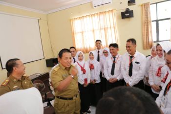 Gubernur Arinal minta ASN dengarkan aspirasi masyarakat
