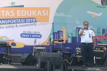Kendaraan menerobos perlintasan sebidang kereta api akan ditilang