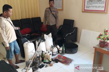 Menteri Susi minta Polri tangkap pemasok bom ikan