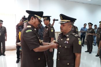 Pelopor program "Jaksa Masuk Pasar" dilantik jadi Aspidus Kejati Sumbar