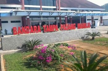 Arus penerbangan Sulbar meningkat 2,06 persen
