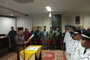 Bupati Inhil lantik Pejabat Pengawas Lurah