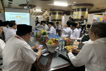 Amirul Hajj sebut petugas kesehatan sebagai jantung ibadah haji Indonesia
