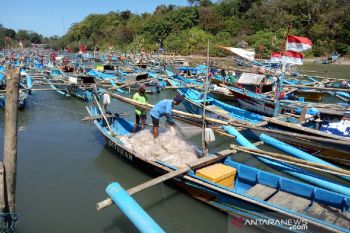 Nelayan Garut mulai melaut karena cuaca sudah normal