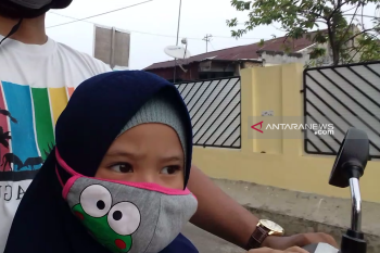 Pekanbaru belum liburkan sekolah karena asap