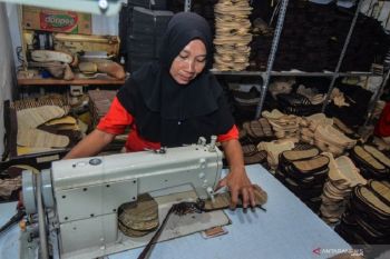 Pemerintah diminta untuk perkuat kontribusi UMKM terhadap perekonomian