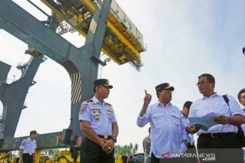Menteri Perhubungan kunjungi Pelabuhan Pantoloan