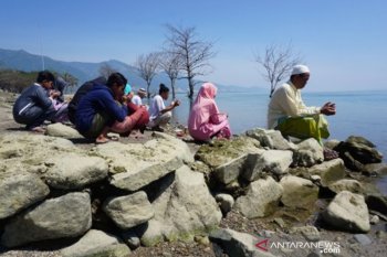 Ziarah Tsunami Pantai Teluk Palu