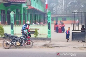 Pemkab Kotim evaluasi jam masuk sekolah