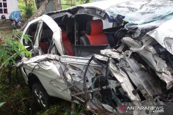Delapan anggota Brimob korban lakalantas dirawat di RSMM Timika