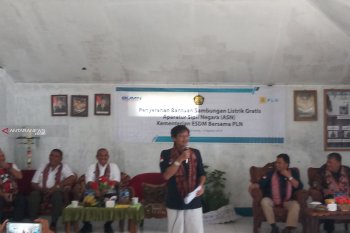 1.250 rumah tangga dapat bantuan sambungan listrik gratis