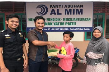 Bea Cukai Pulang Pisau  sosialisasikan kantong plastik dikenakan cukai