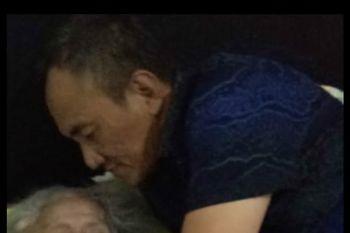 Ibunda Andi Arief Berpulang