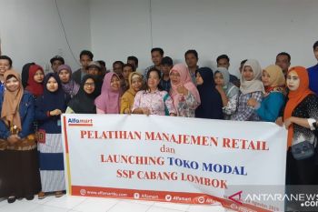 Alfamart membantu UMKM Lombok permodalan dan pelatihan IT