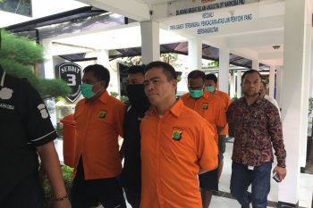 Selain narkoba, polisi sita Revolver dari Umar Kei