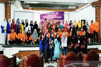 Begini cara generasi milenial Kotim lestarikan Bahasa Sampit