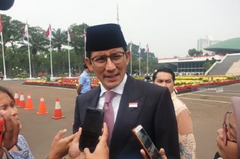 Sandiaga ingatkan pemerintah agar hati-hati terkait pemindahan ibu kota