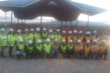 Peserta Siswa Mengenal Nusantara antusias tinjau lokasi Bendungan Kuwil