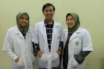 Tiga Mahasiswa Brawijaya kembangkan bakteri atasi jamur cabai