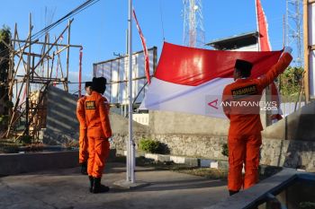 Basarnas Maumere peringati HUT  RI