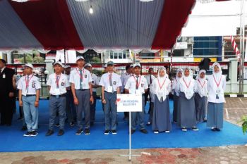 Peserta SMN Sulsel  ikut upacara HUT RI di Papua