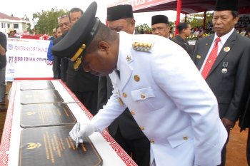 Pemkab Biak Numfor resmikan enam pasar rakyat bantuan Kemendag