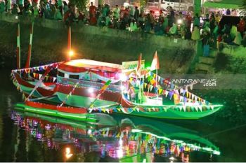 Pemkab Lutim gelar parade kapal hias meriahkan HUT RI