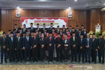 Anggota DPRD Kobar resmi dilantik, ini harapan Bupati