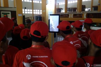 30 Peserta SMN Yogyakarta tertarik pemaparan 'Ombak Bono' di Museum Sang Nila Utama